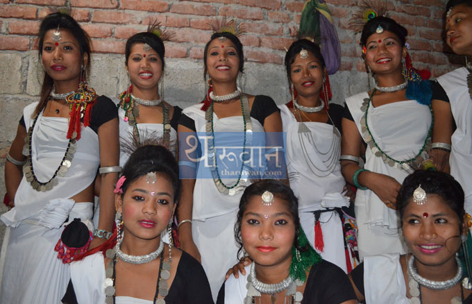Tharu dancer at chitwan