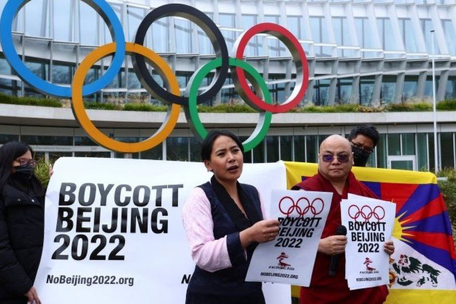 बेइजिङ ओलम्पिकको विरोधमा उत्रिए उइघुर र तिब्बती नागरिक